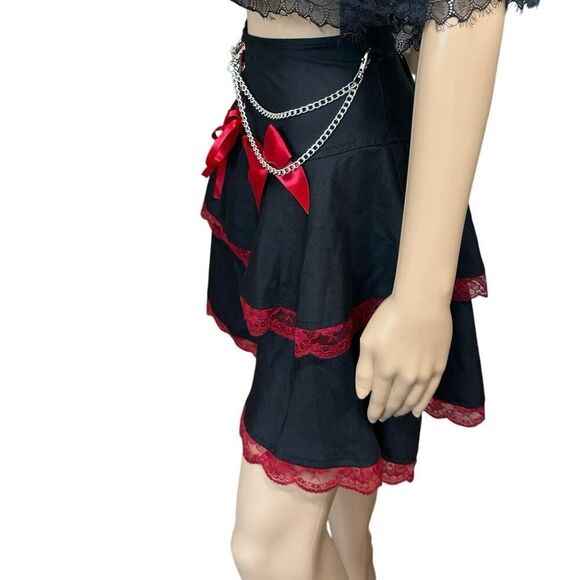NWT Hot Topic Tiered Lace Chain Mini Skirt SZ Large Steampunk Gothic Whimsigoth - Picture 3 of 12
